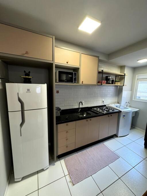 לונדרינה Condominio Solar Di Lucca Lindo Apartamento Com Ar Condicionado E Proximo A Uel מראה חיצוני תמונה
